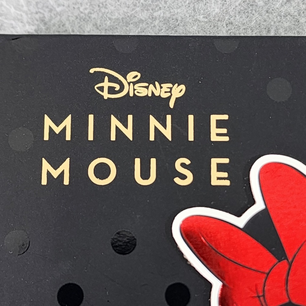 Disney Minnie Mouse 12 Color Eyeshadow Palette With Decorative Mirror - Picture 2 of 9